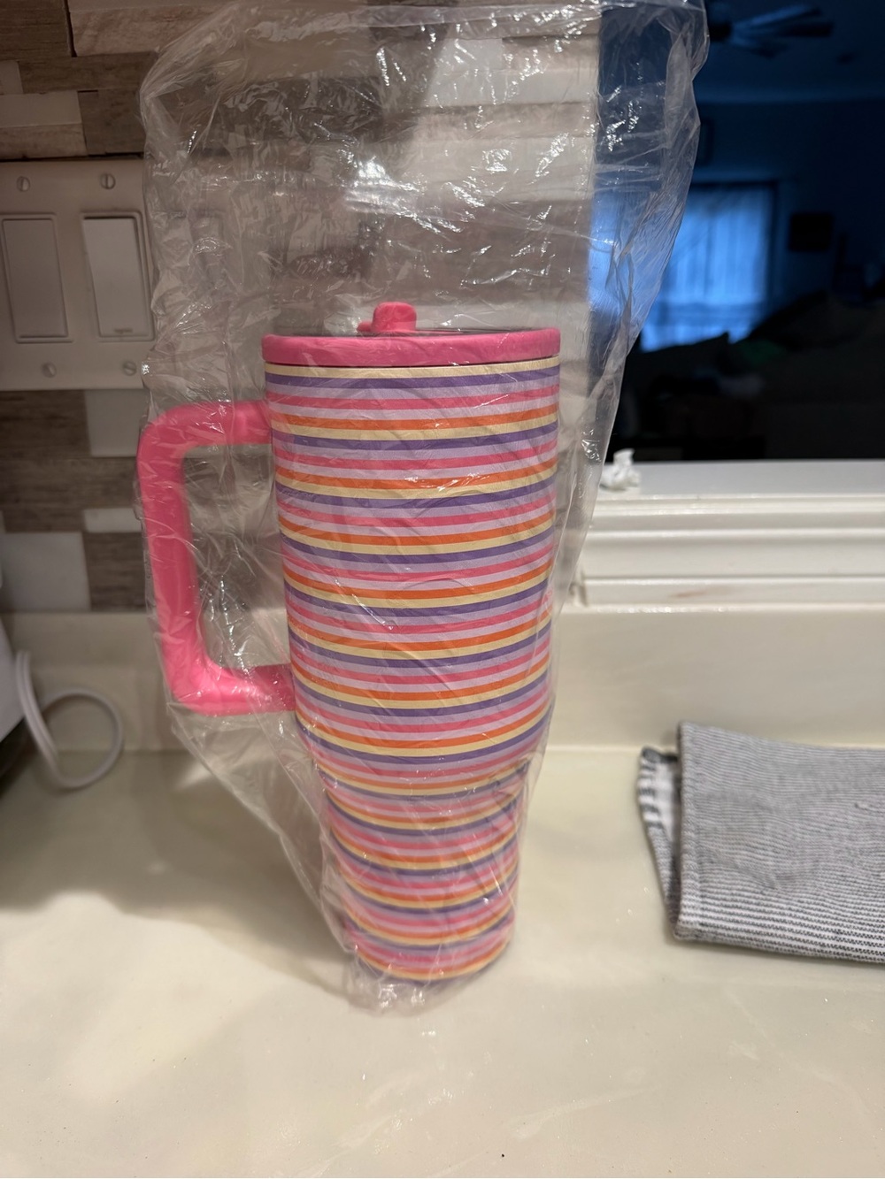 HydroJug Pink Lid Travel Mug with Handle